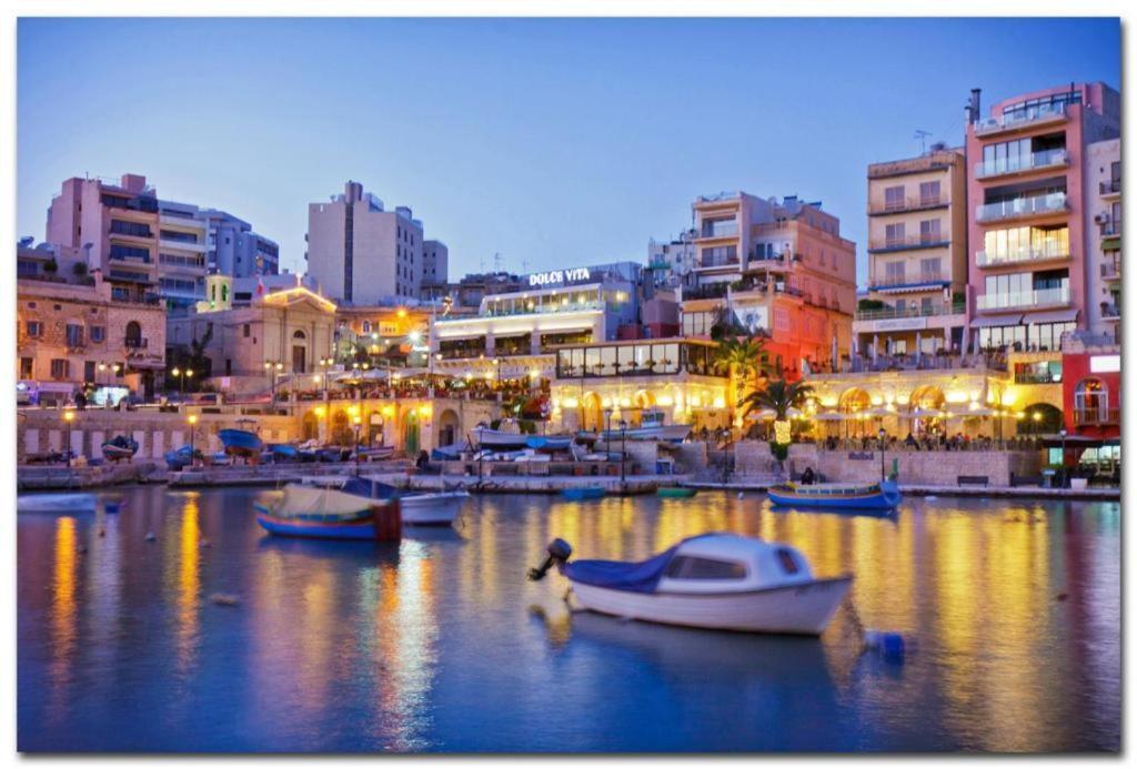 Spacious 3 Bedroom Apartment In The Heart Of St Julians San Ġiljan Exterior foto