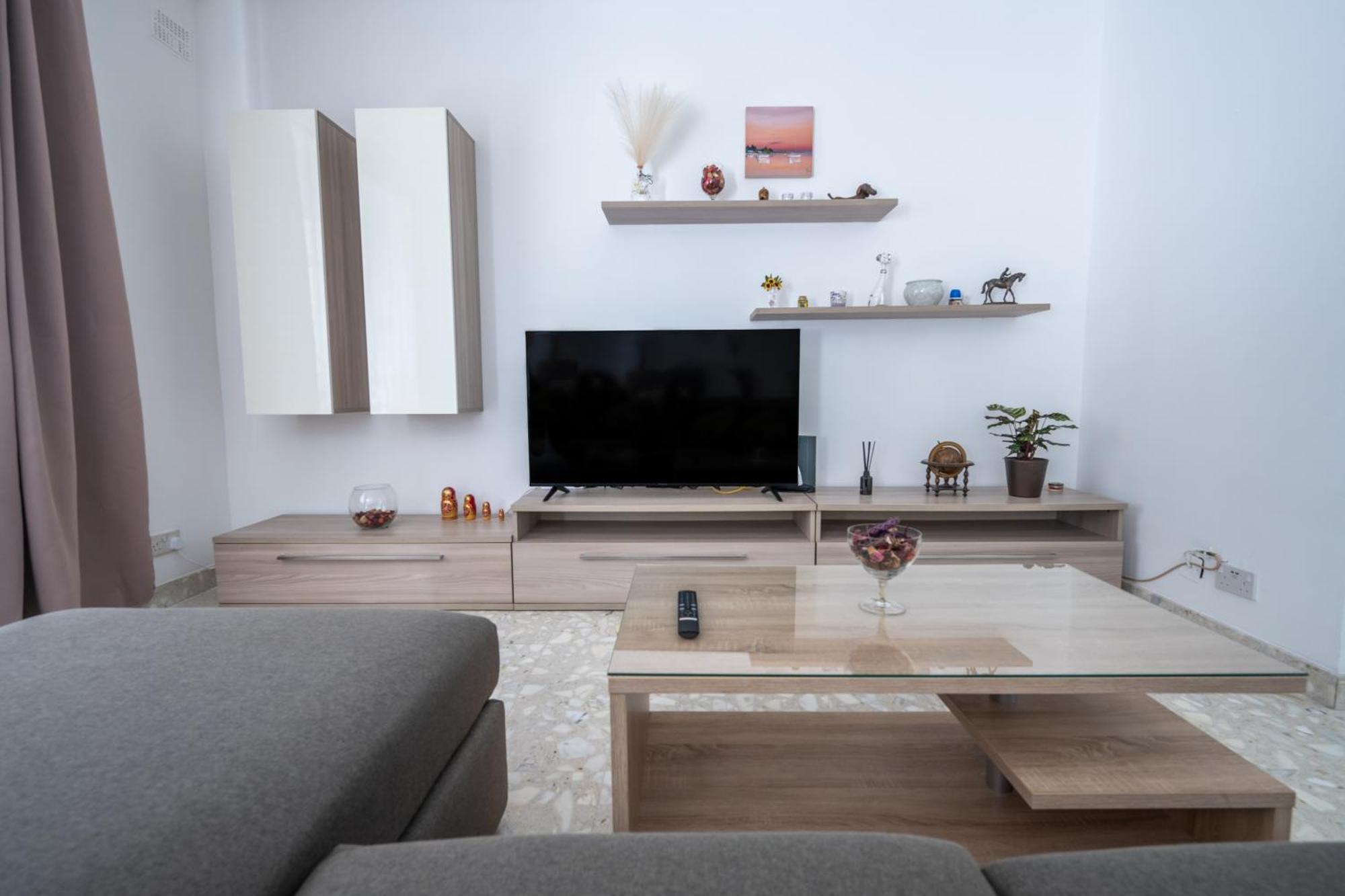 Spacious 3 Bedroom Apartment In The Heart Of St Julians San Ġiljan Exterior foto