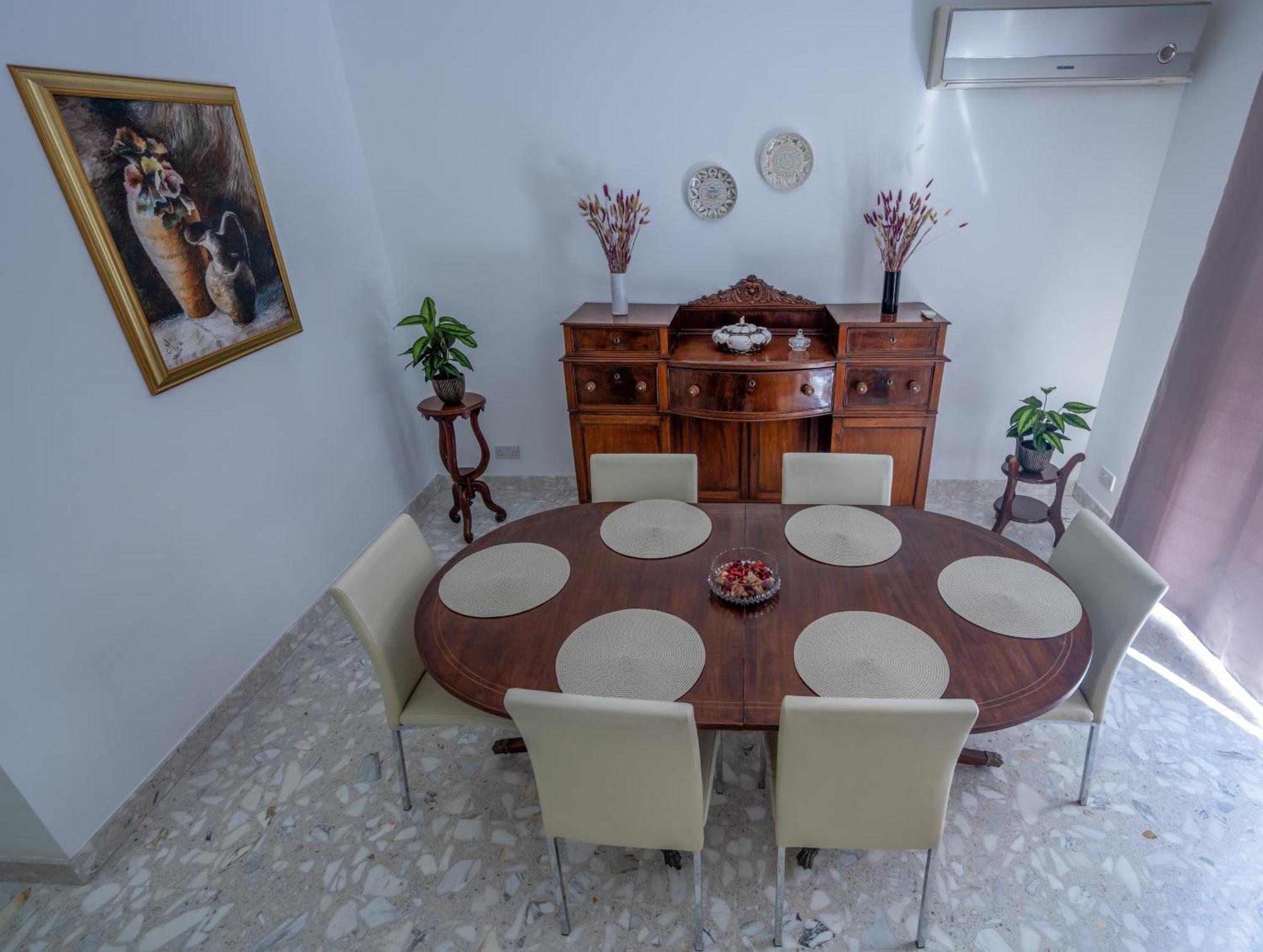 Spacious 3 Bedroom Apartment In The Heart Of St Julians San Ġiljan Exterior foto