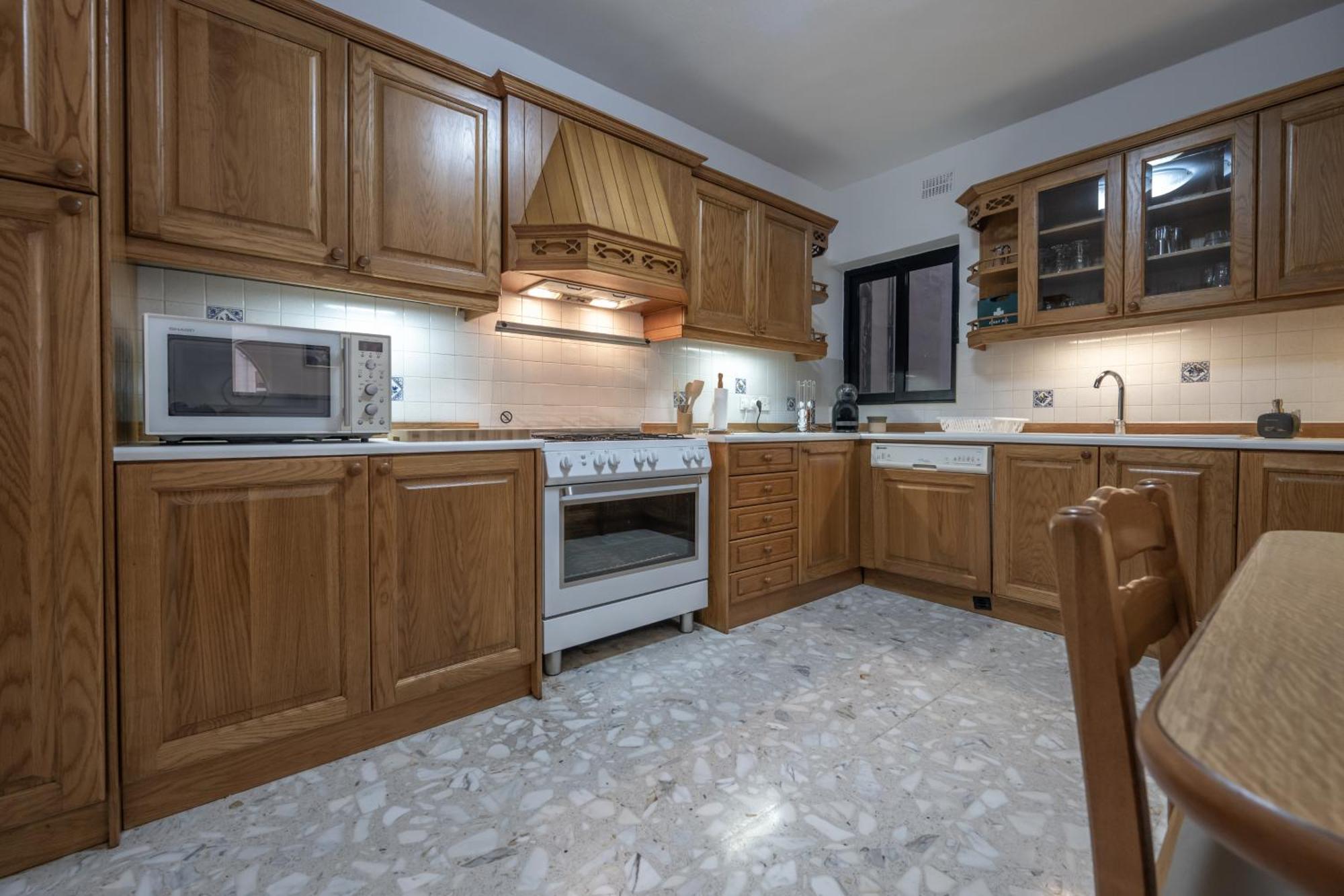 Spacious 3 Bedroom Apartment In The Heart Of St Julians San Ġiljan Exterior foto