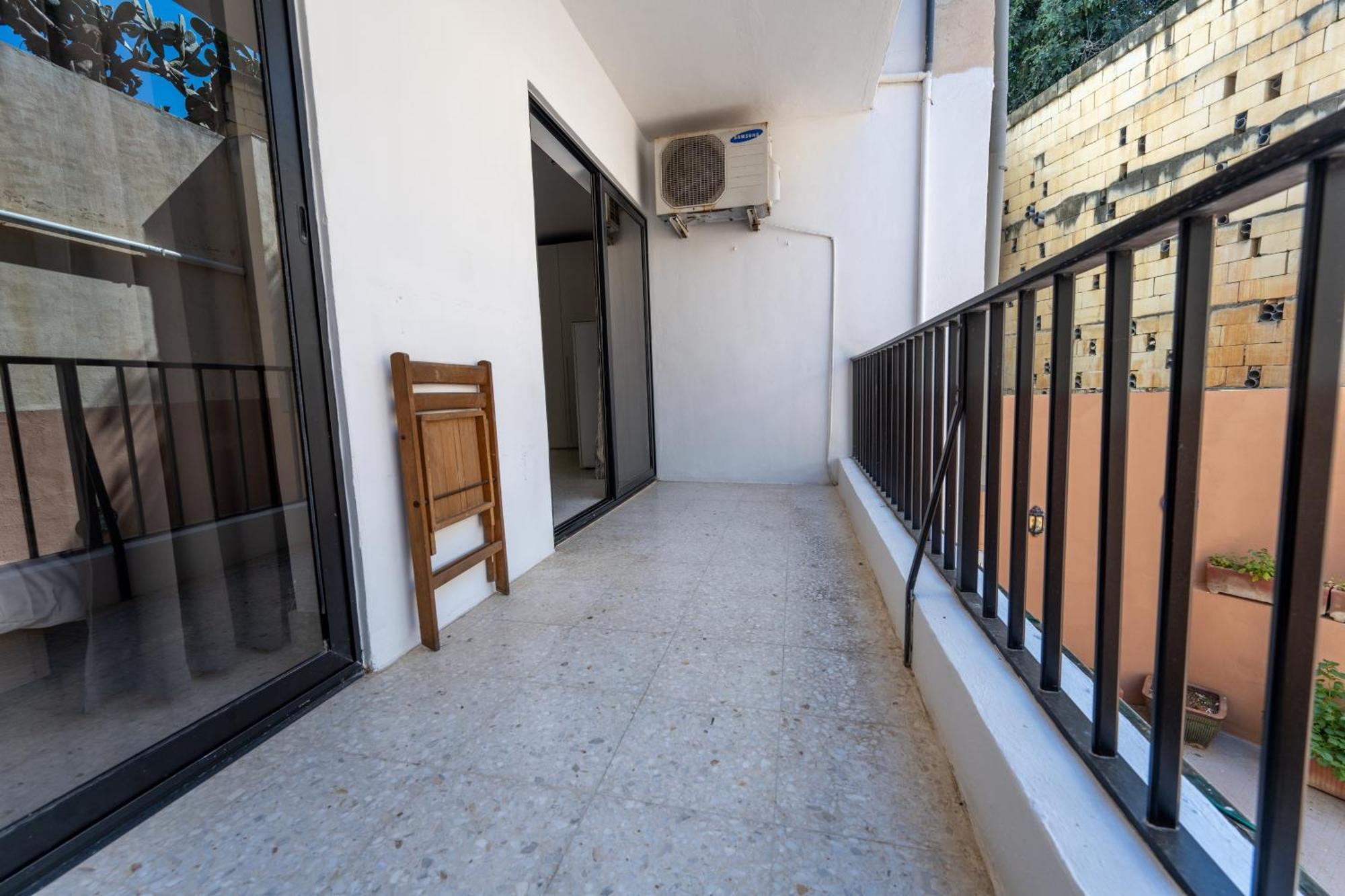 Spacious 3 Bedroom Apartment In The Heart Of St Julians San Ġiljan Exterior foto