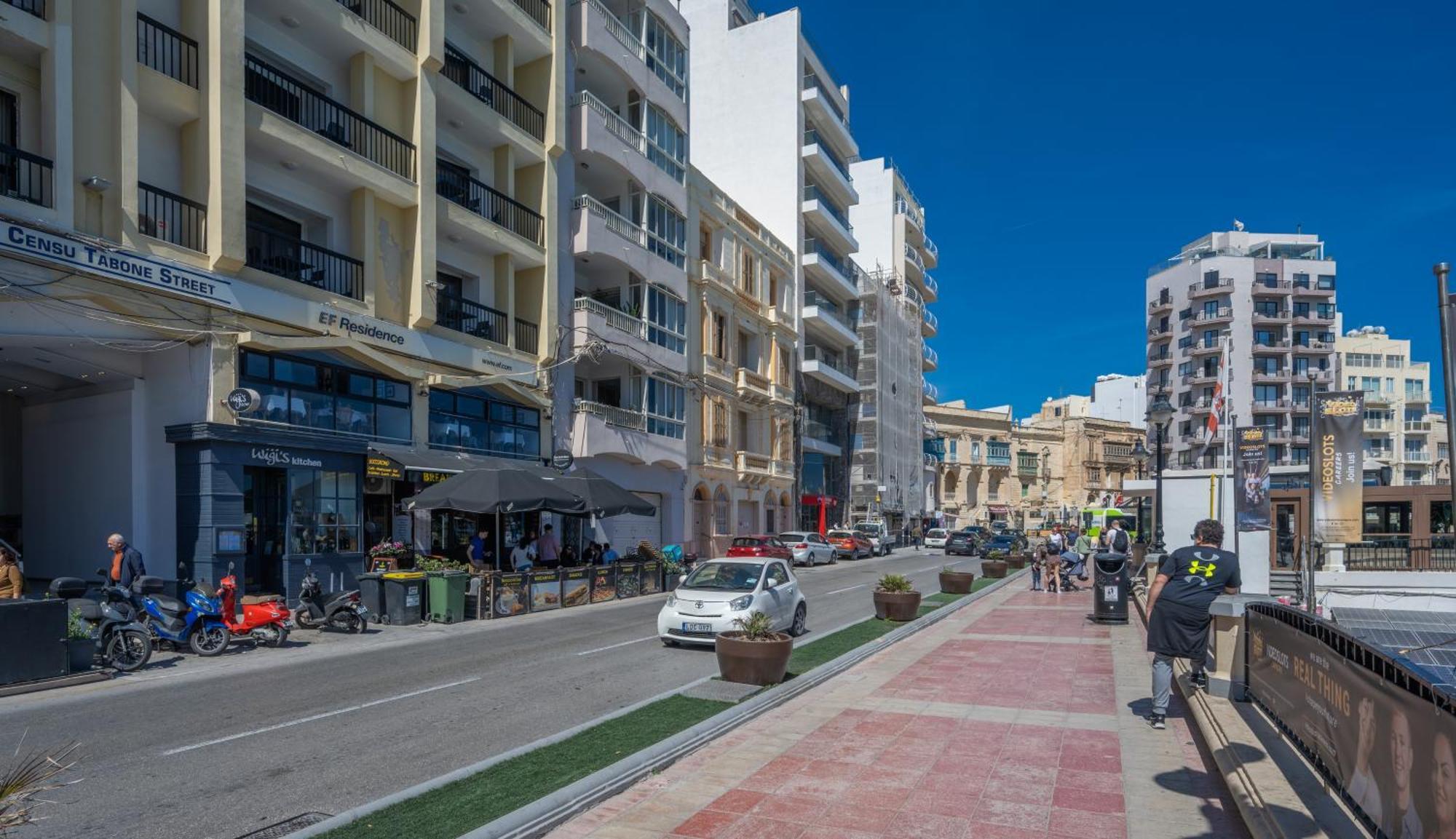 Spacious 3 Bedroom Apartment In The Heart Of St Julians San Ġiljan Exterior foto